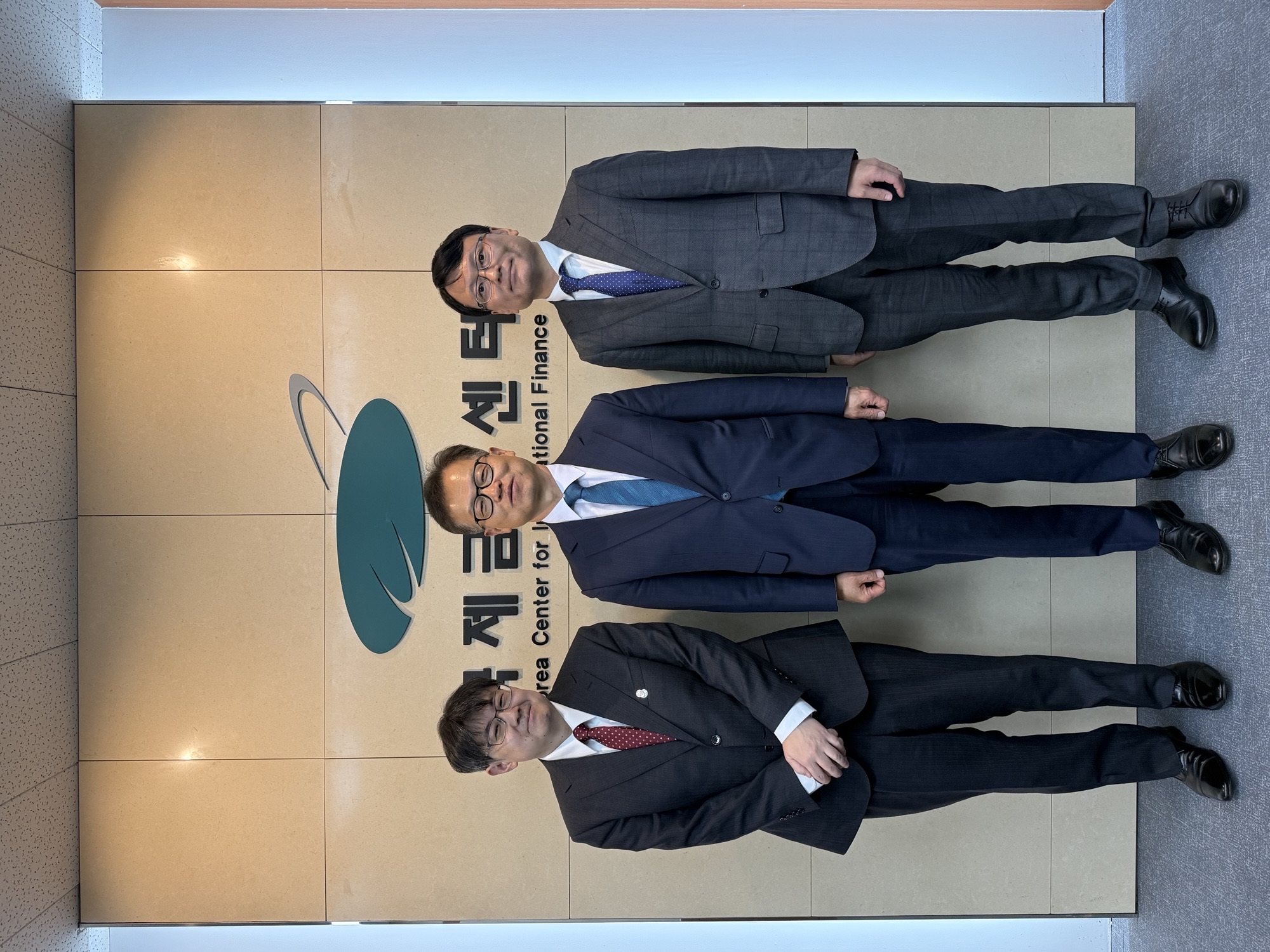 센터동정 이미지 샘플