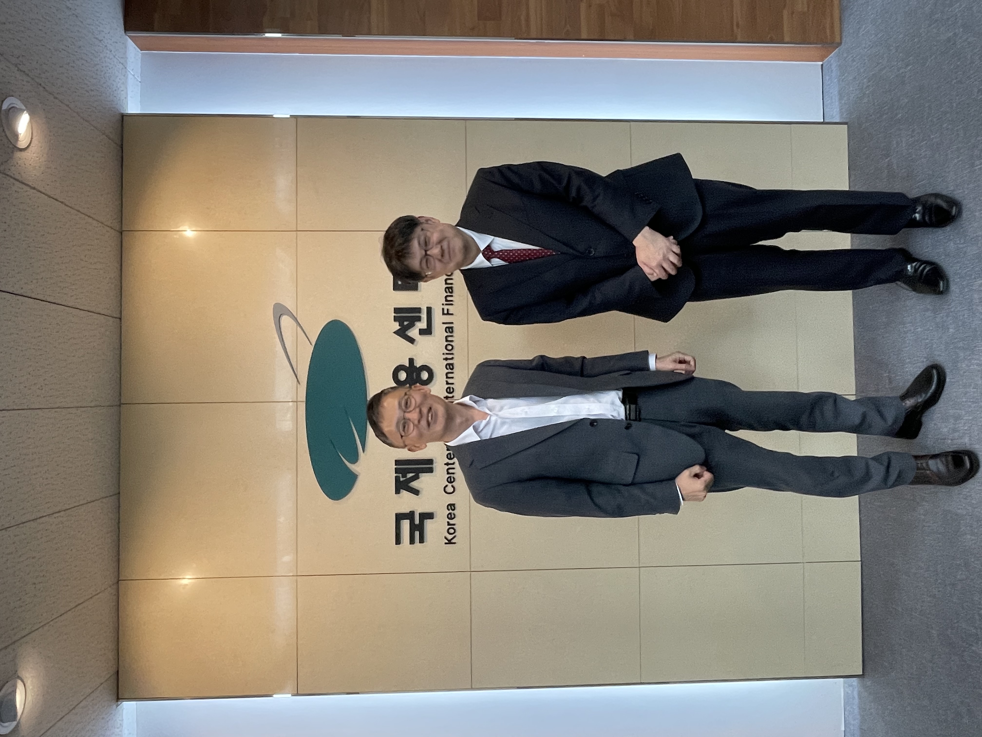 센터동정 이미지 샘플